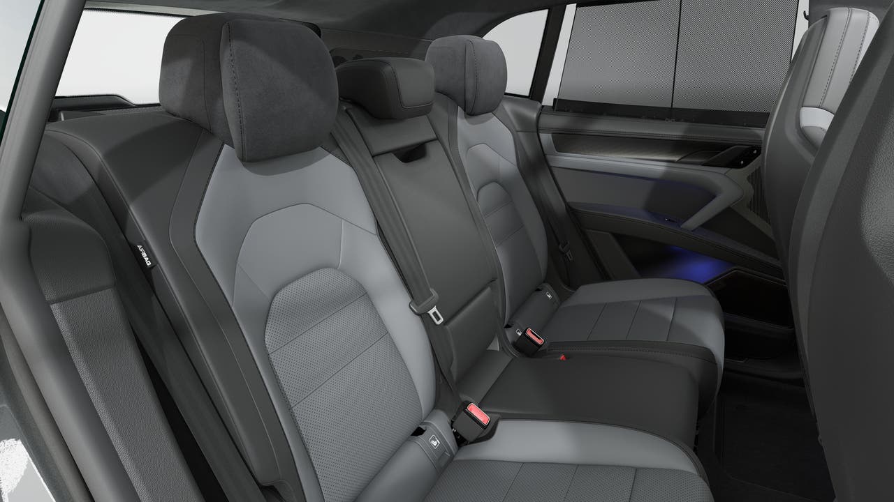 Thumbnail: 2026 Porsche Cayenne - 13