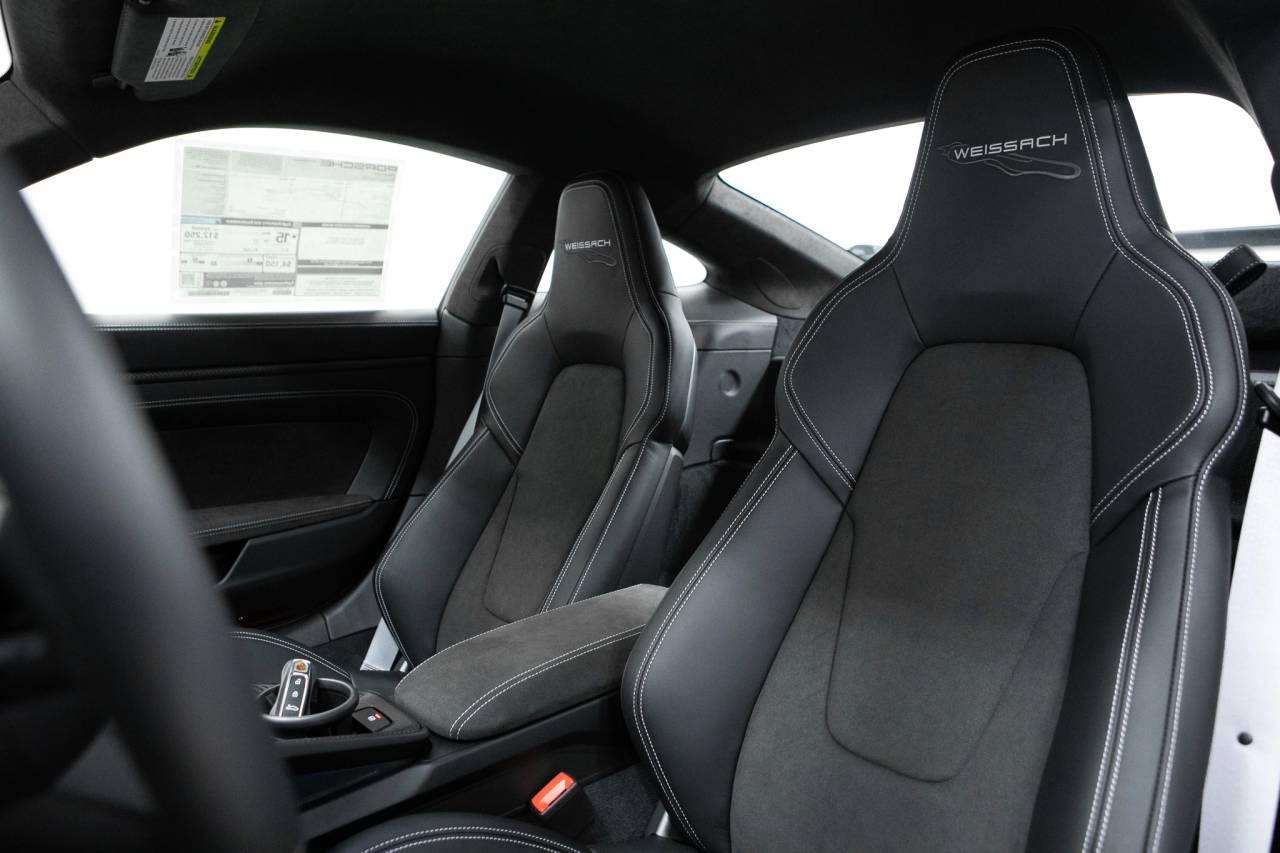 Thumbnail: 2026 Porsche 911 - 5