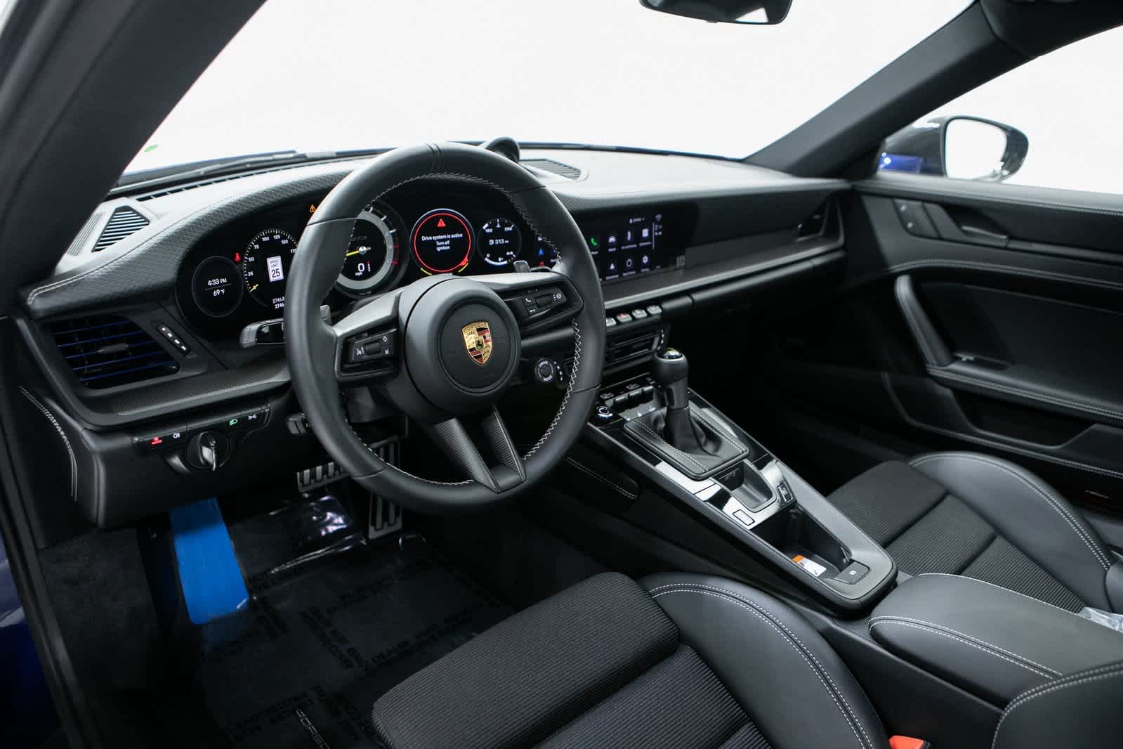 2022 Porsche 911 GT3 Touring photo 4