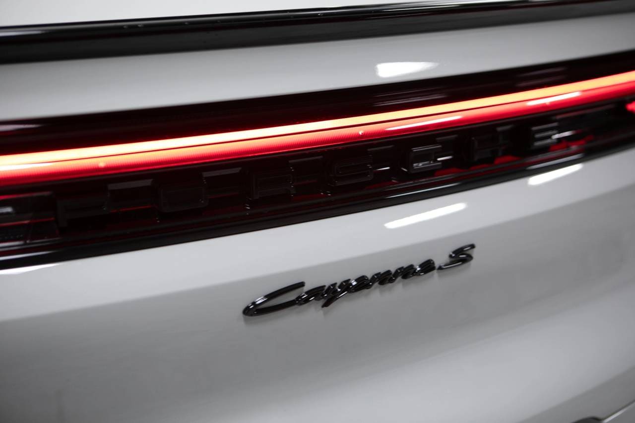 Thumbnail: 2026 Porsche  - 16