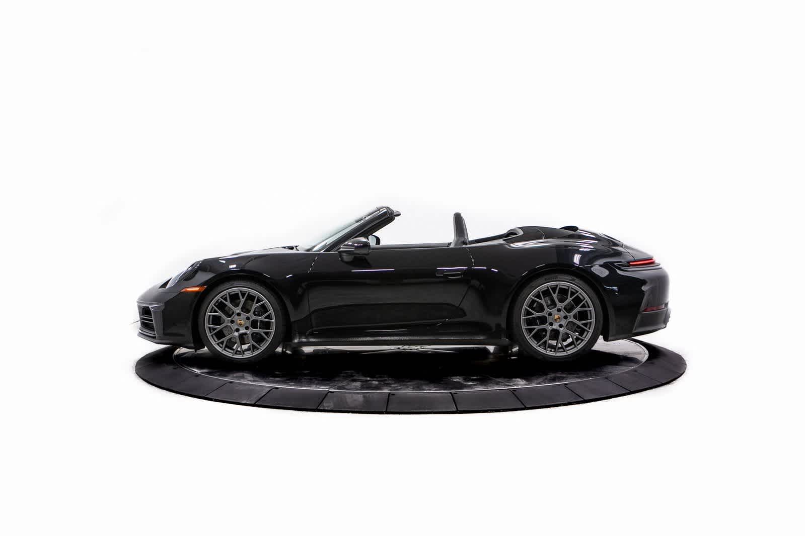 Thumbnail: 2025 Porsche 911 - 2