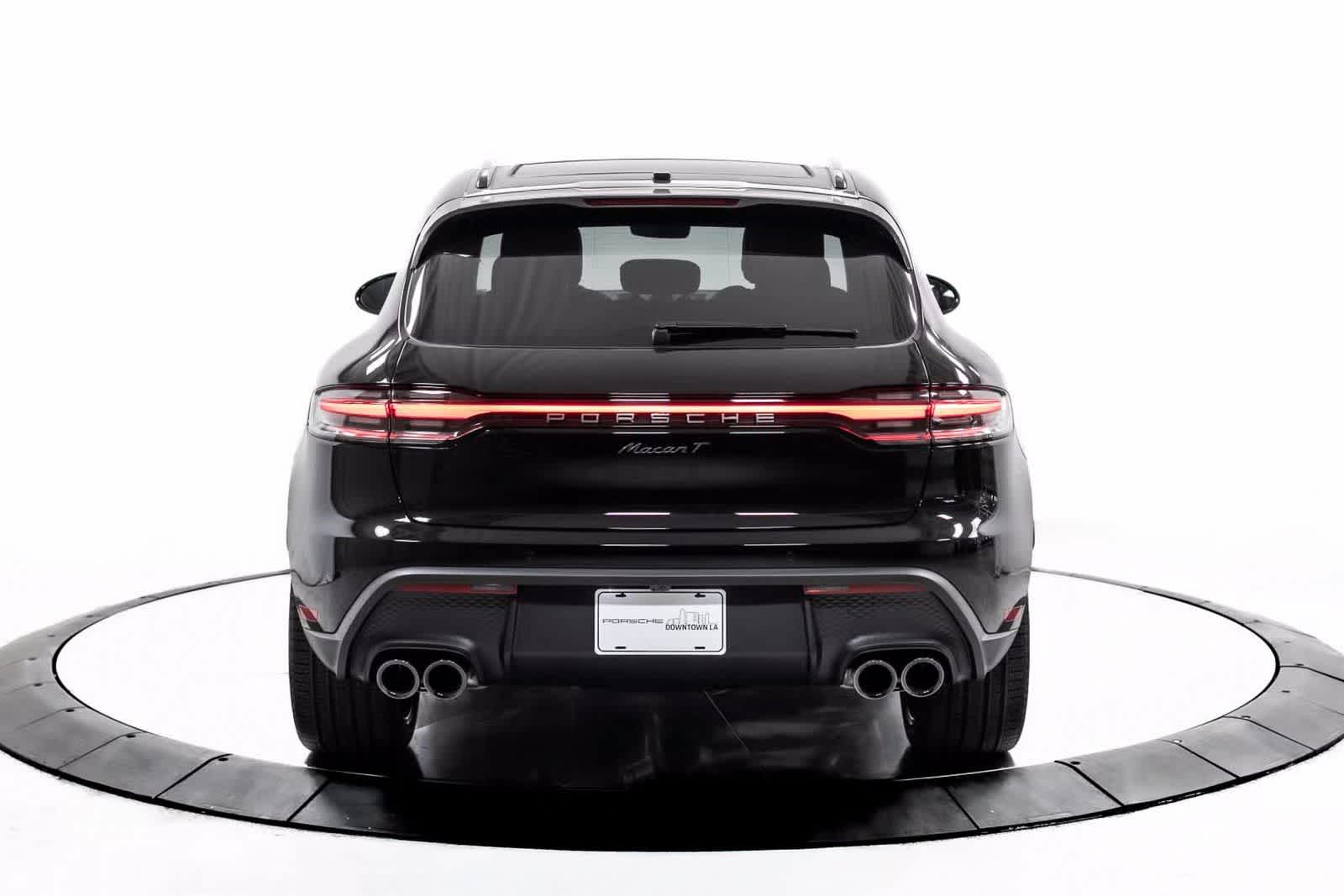 Thumbnail: 2025 Porsche Macan - 6