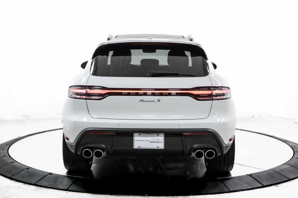 Thumbnail: 2025 Porsche Macan - 6