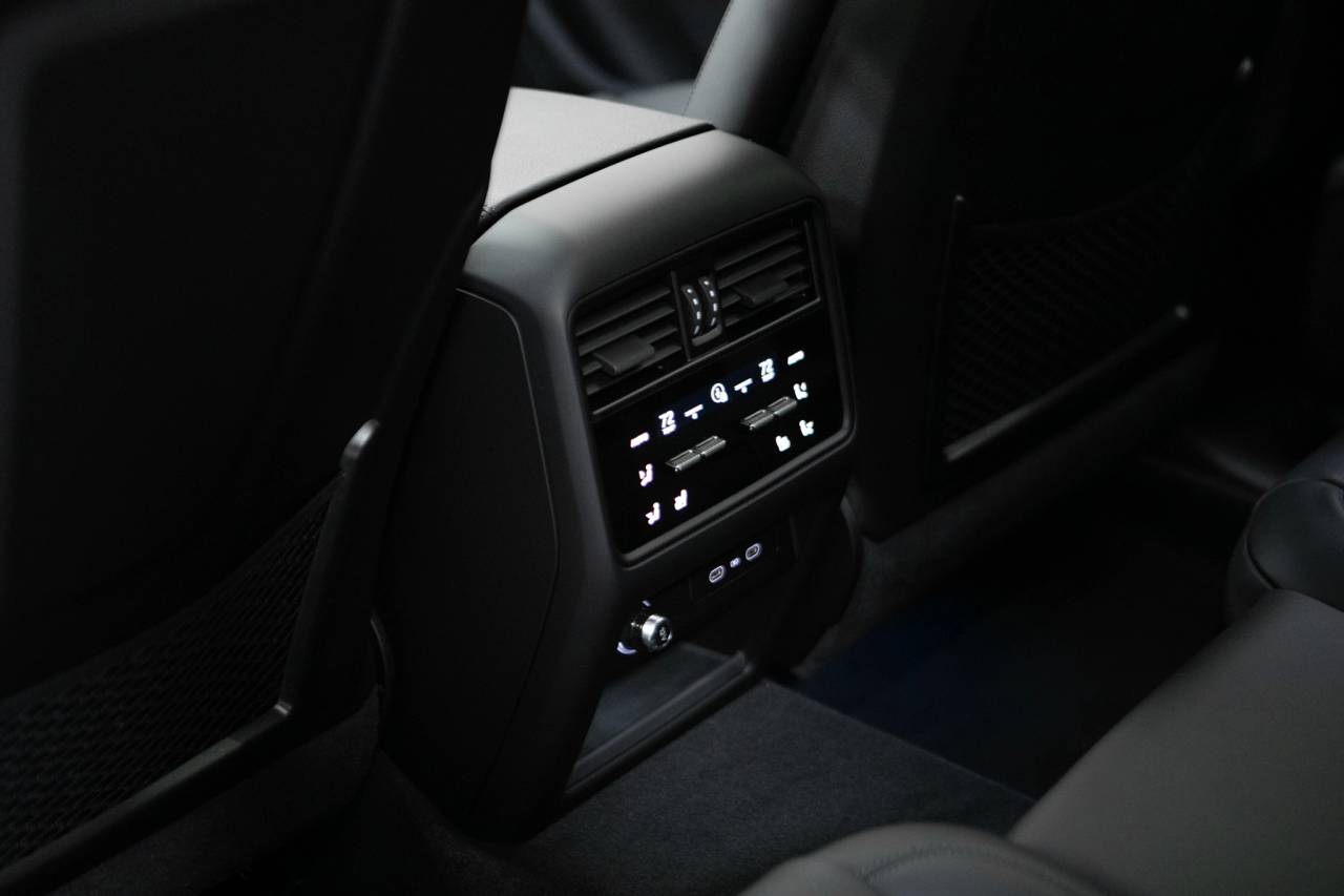 Thumbnail: 2026 Porsche  - 36