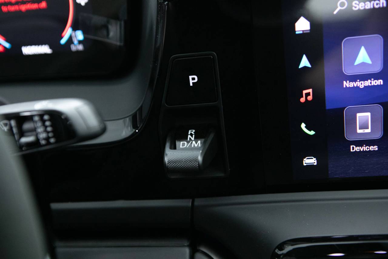 Thumbnail: 2026 Porsche Panamera - 34