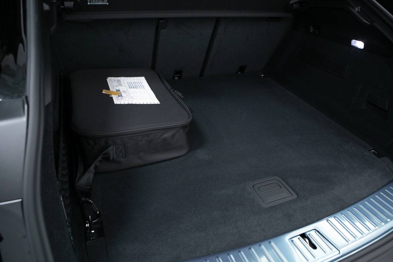 Thumbnail: 2025 Porsche Cayenne - 39