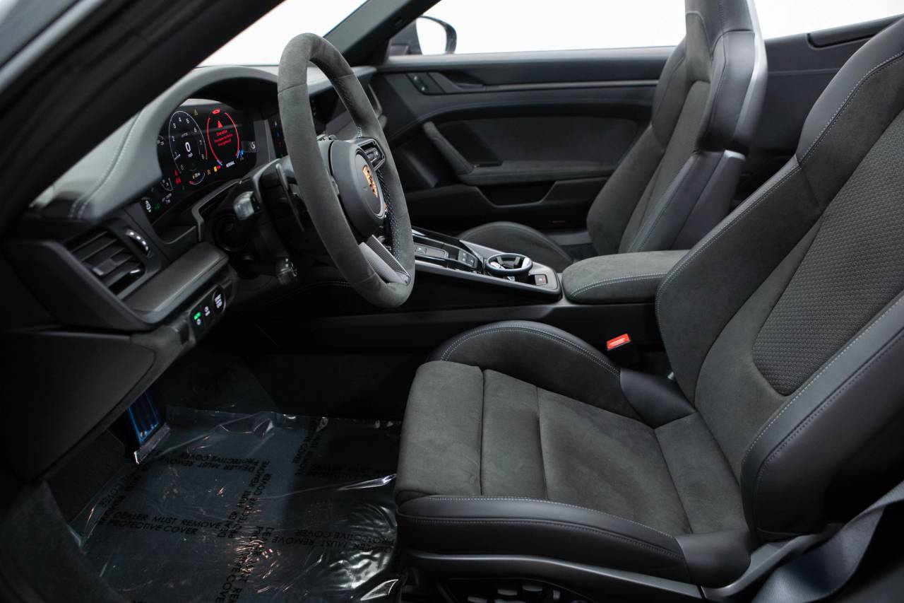 Thumbnail: 2026 Porsche 911 - 23