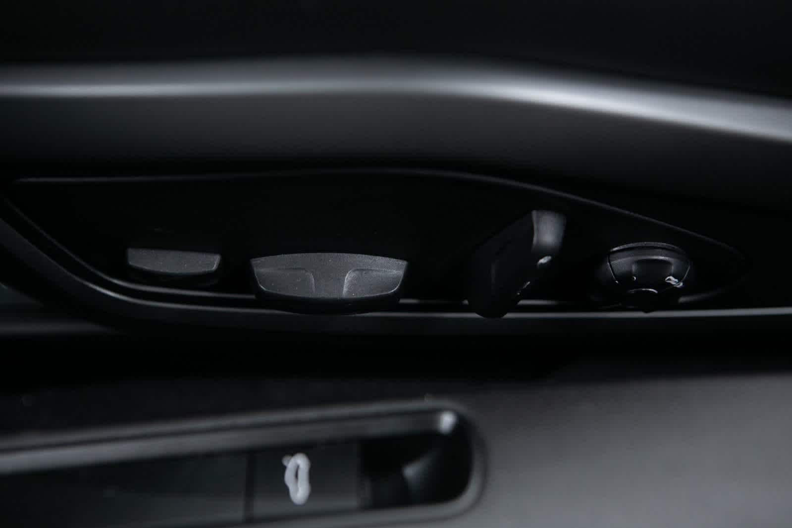 Thumbnail: 2022 Porsche 911 - 17