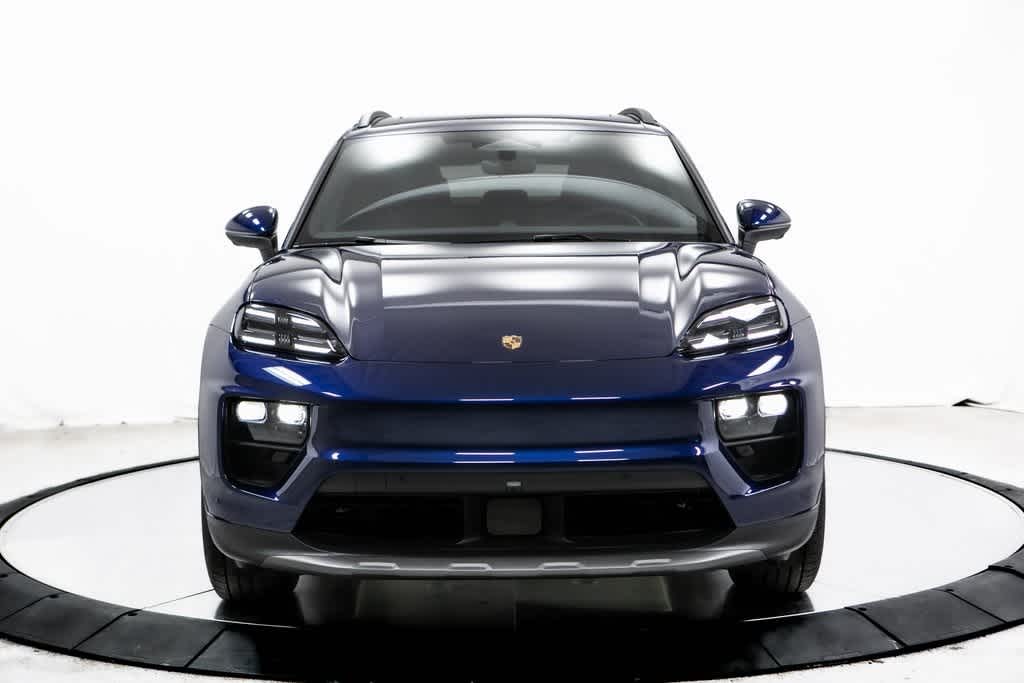 Thumbnail: 2025 Porsche Macan - 10