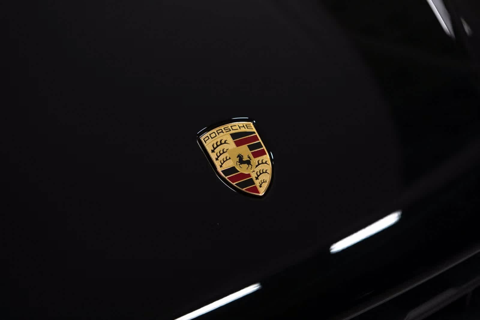 Thumbnail: 2025 Porsche Macan - 34