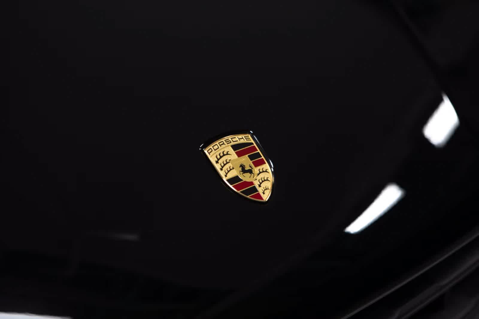 Thumbnail: 2026 Porsche Macan - 16