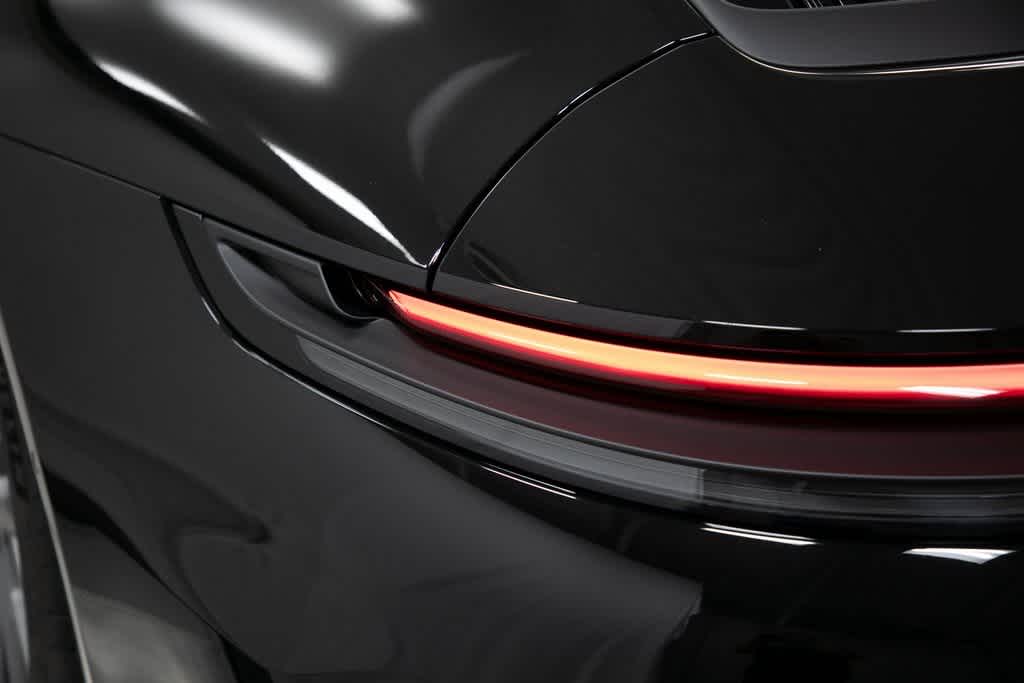 Thumbnail: 2025 Porsche 911 - 32