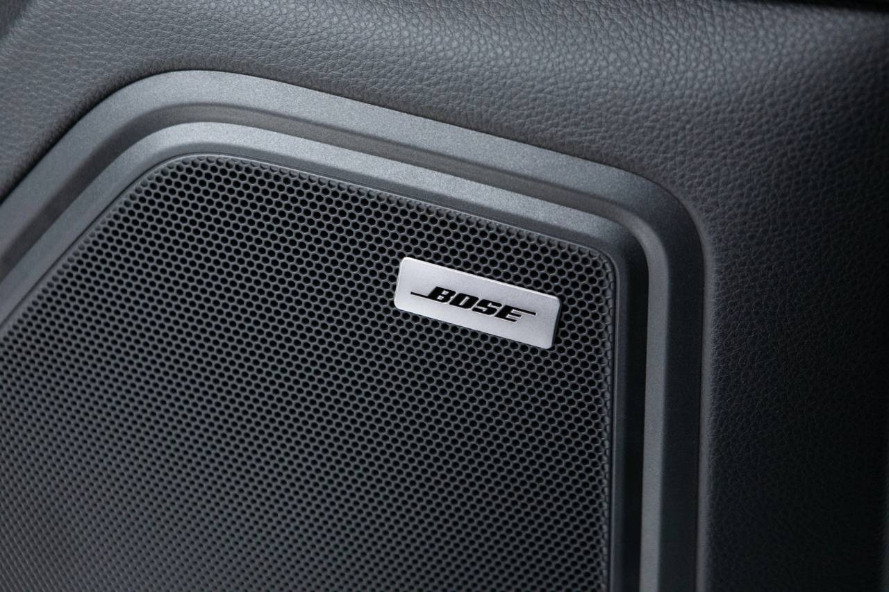 Thumbnail: 2026 Porsche Macan - 32