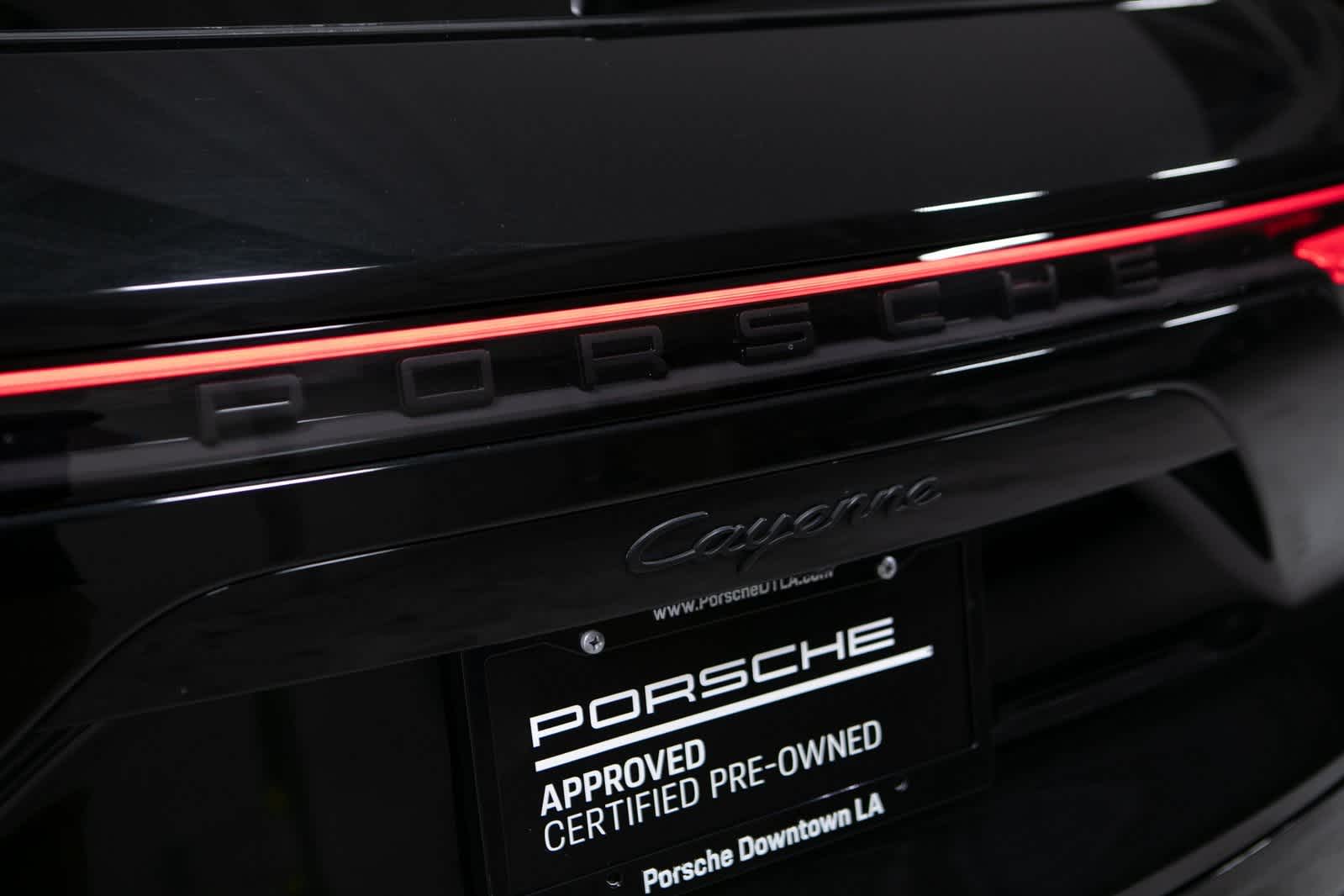 Thumbnail: 2023 Porsche Cayenne - 34