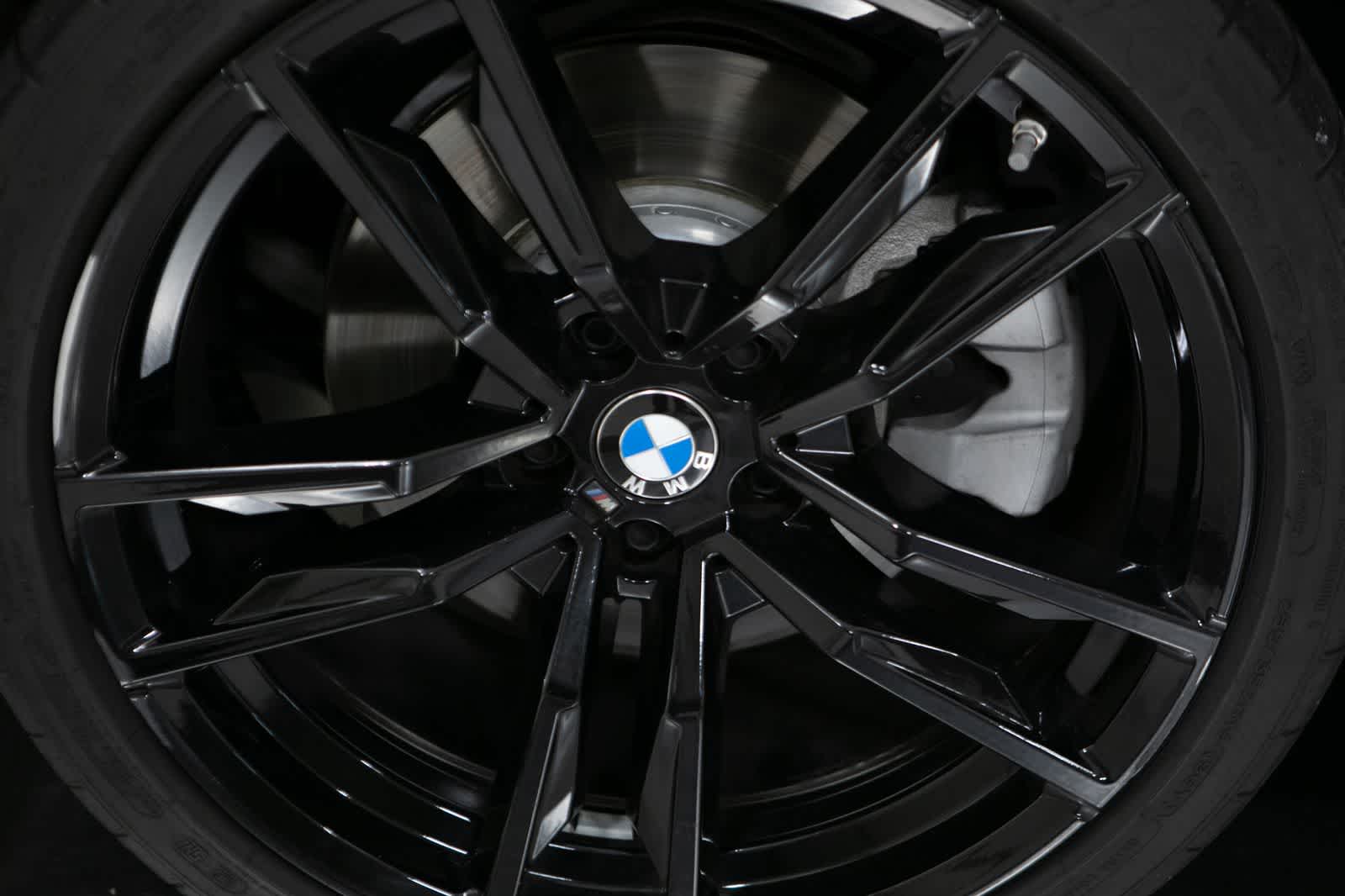 Thumbnail: 2024 BMW Z4 - 11