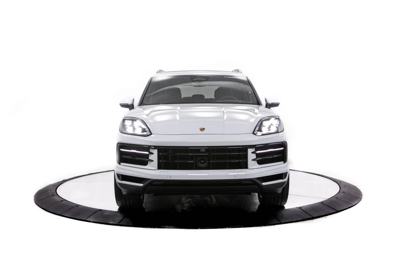 Thumbnail: 2026 Porsche Cayenne - 9