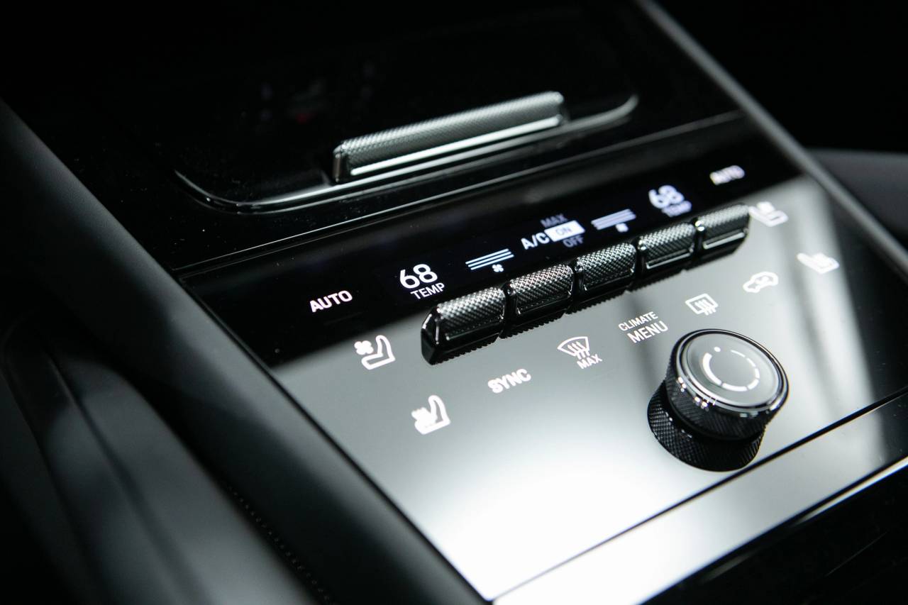 Thumbnail: 2026 Porsche  - 27