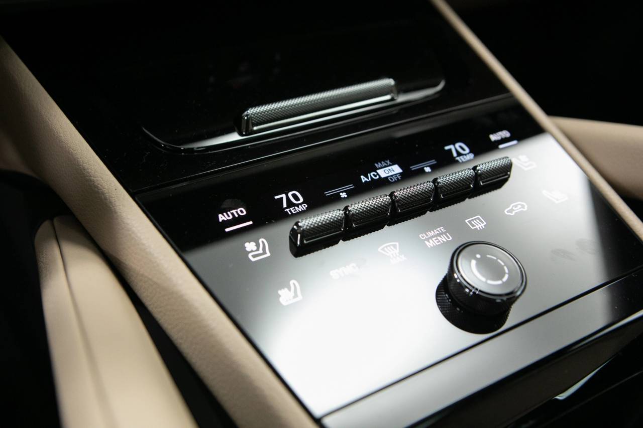 Thumbnail: 2026 Porsche  - 27