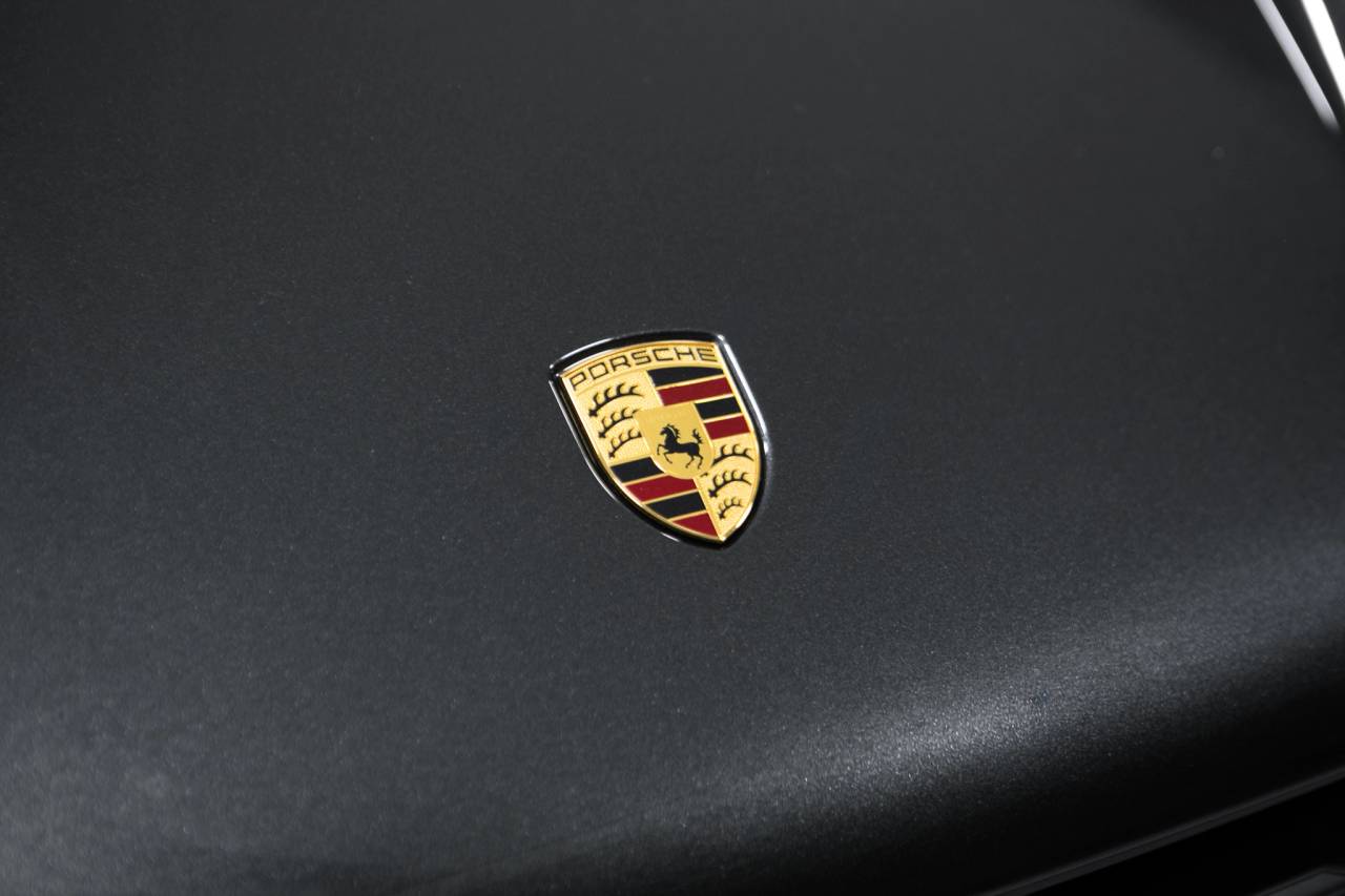 Thumbnail: 2026 Porsche Macan - 14