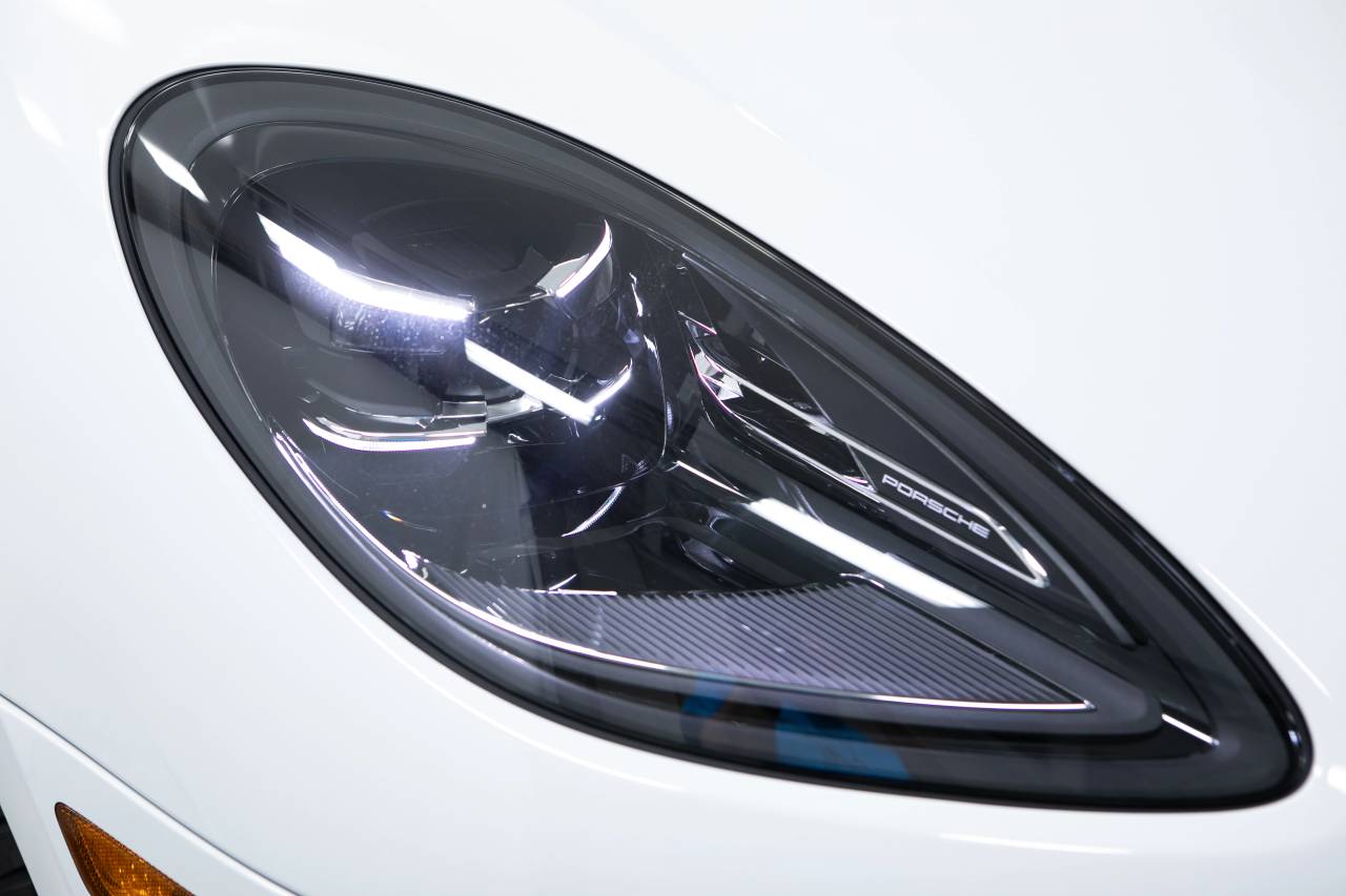 Thumbnail: 2025 Porsche Macan - 15