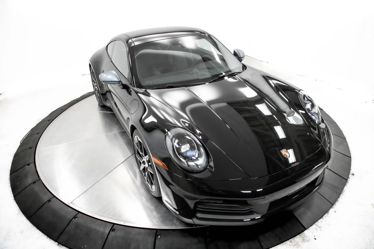 Thumbnail: 2025 Porsche 911 - 21
