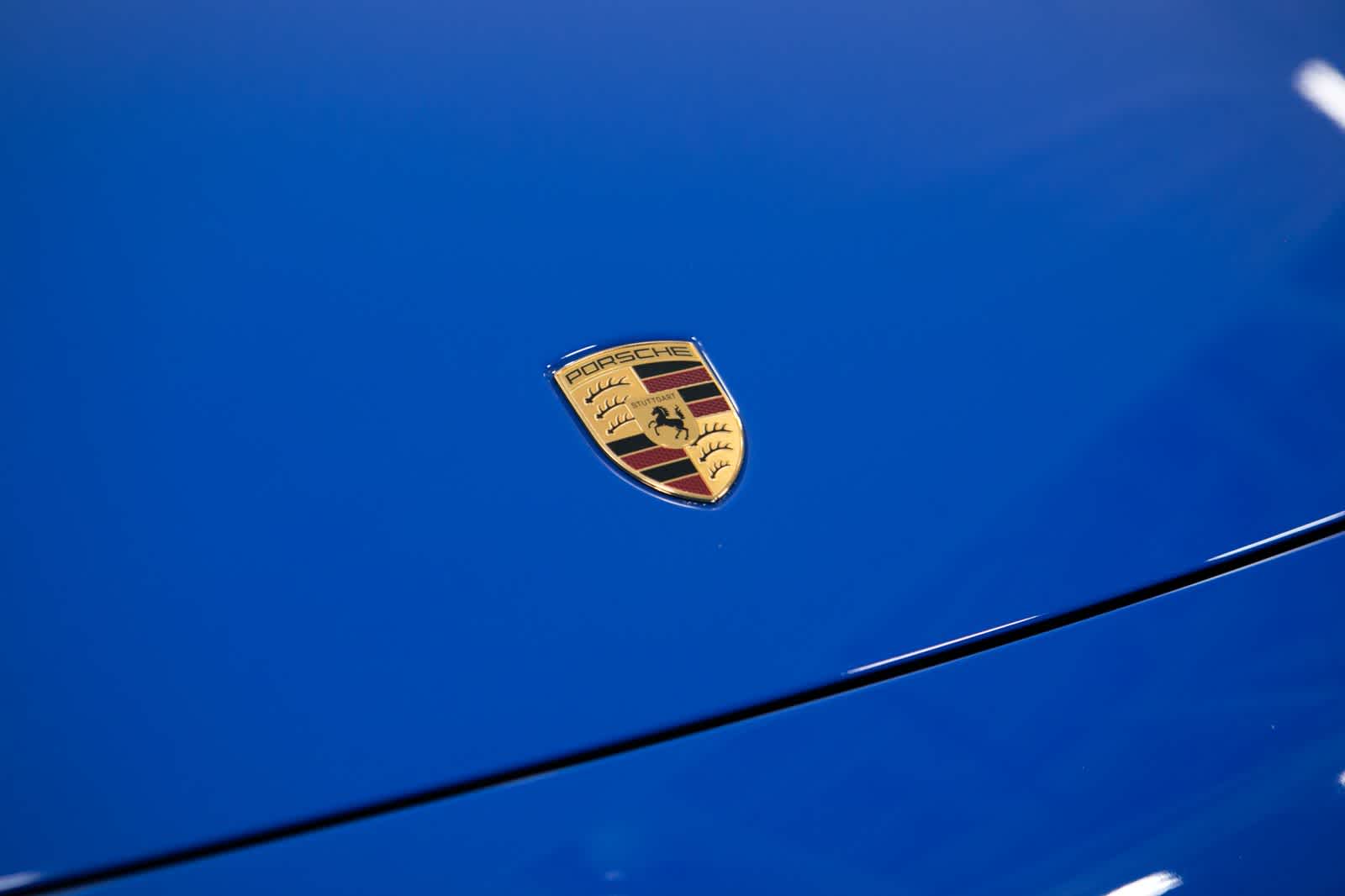 Thumbnail: 2025 Porsche 911 - 17