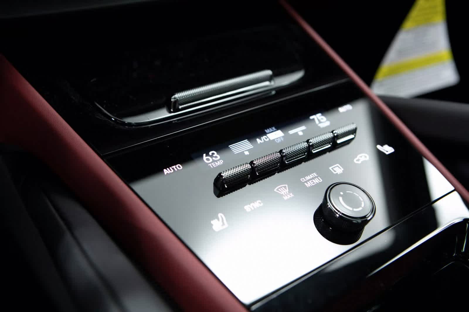 Thumbnail: 2025 Porsche Cayenne - 21