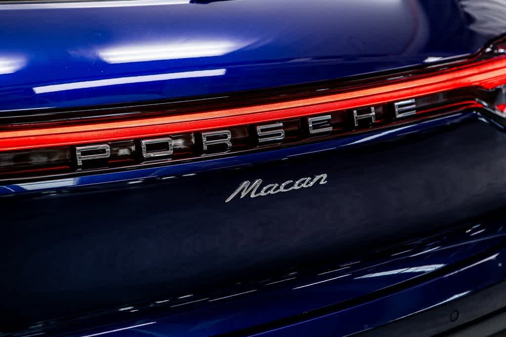 2024 Porsche Macan Base 5