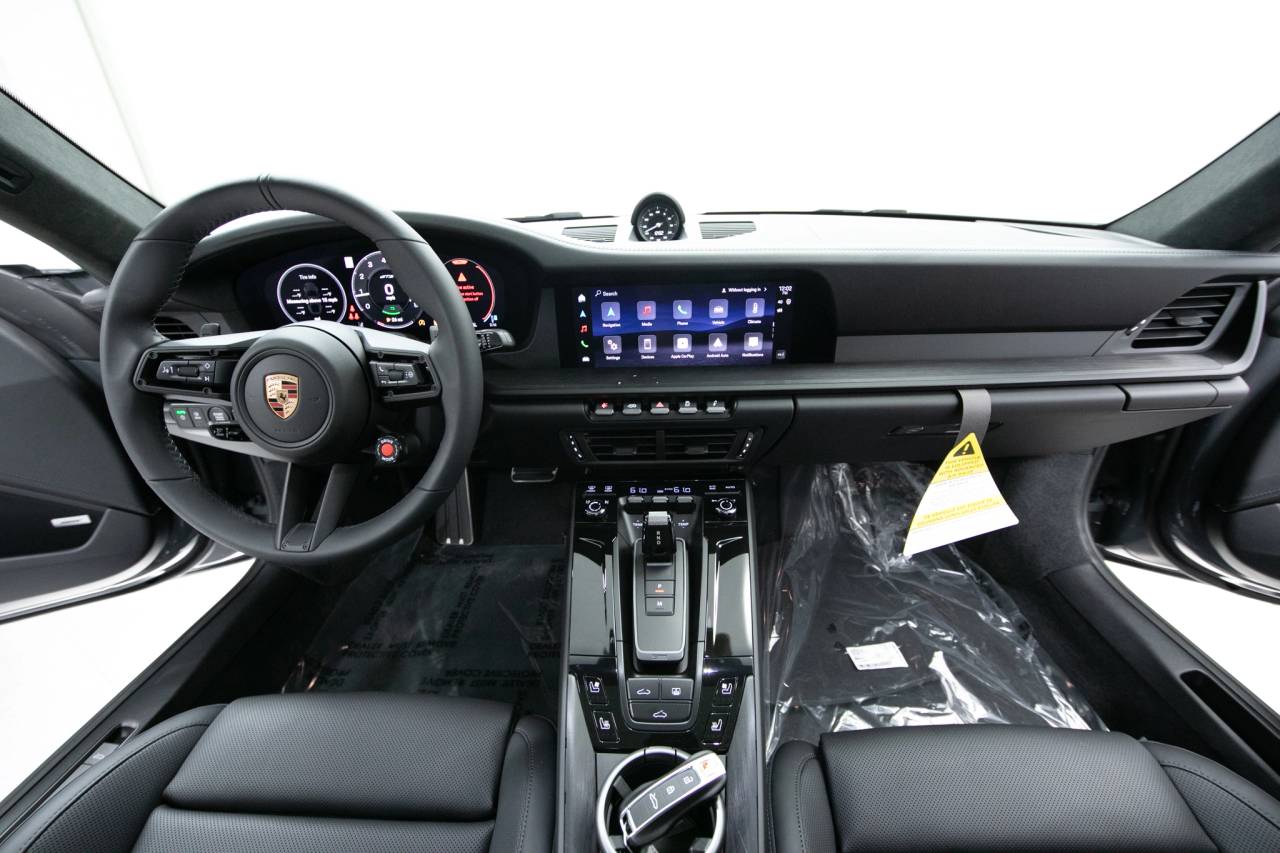 Thumbnail: 2026 Porsche 911 - 20