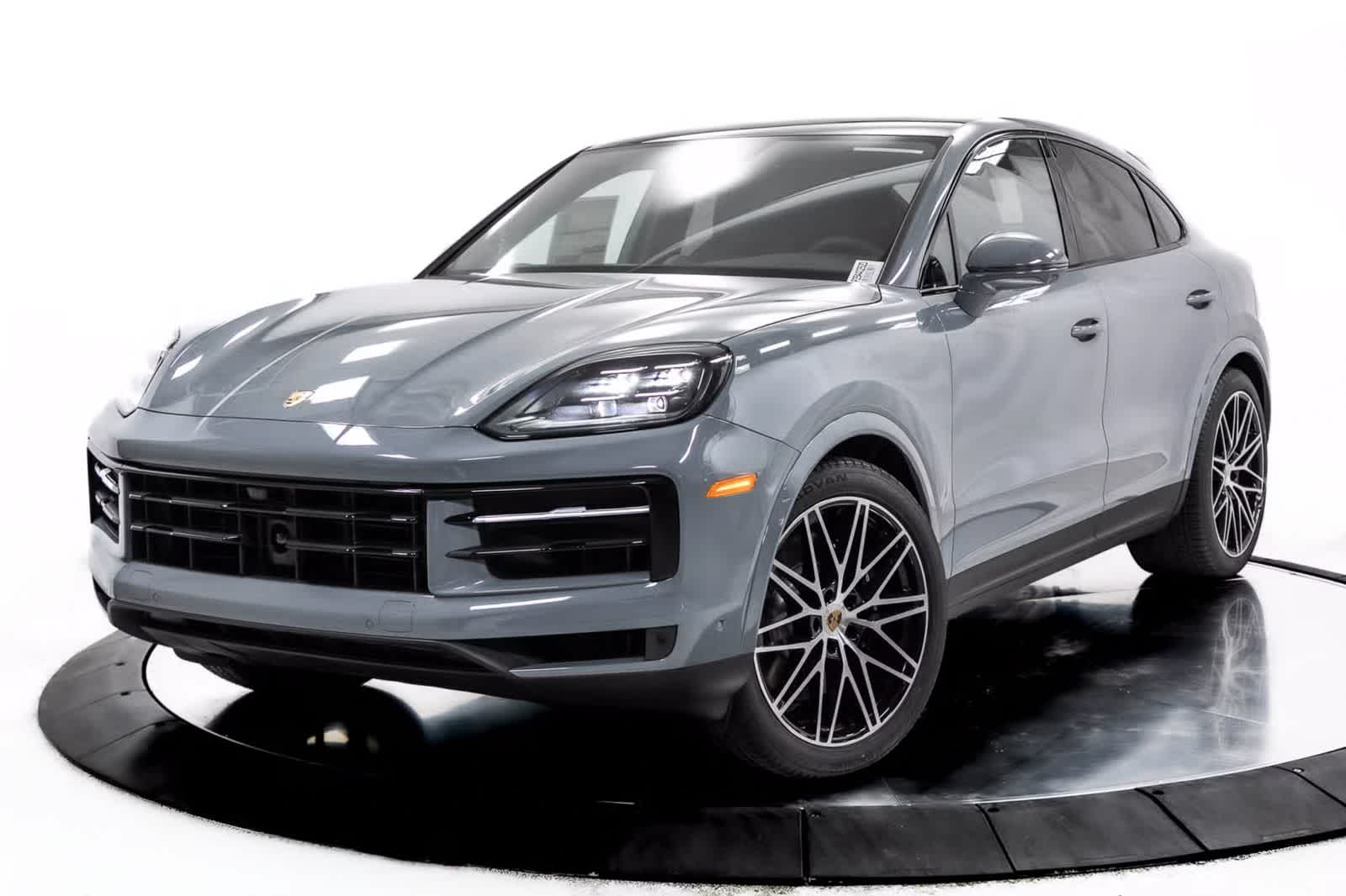 Thumbnail: 2025 Porsche Cayenne - 1