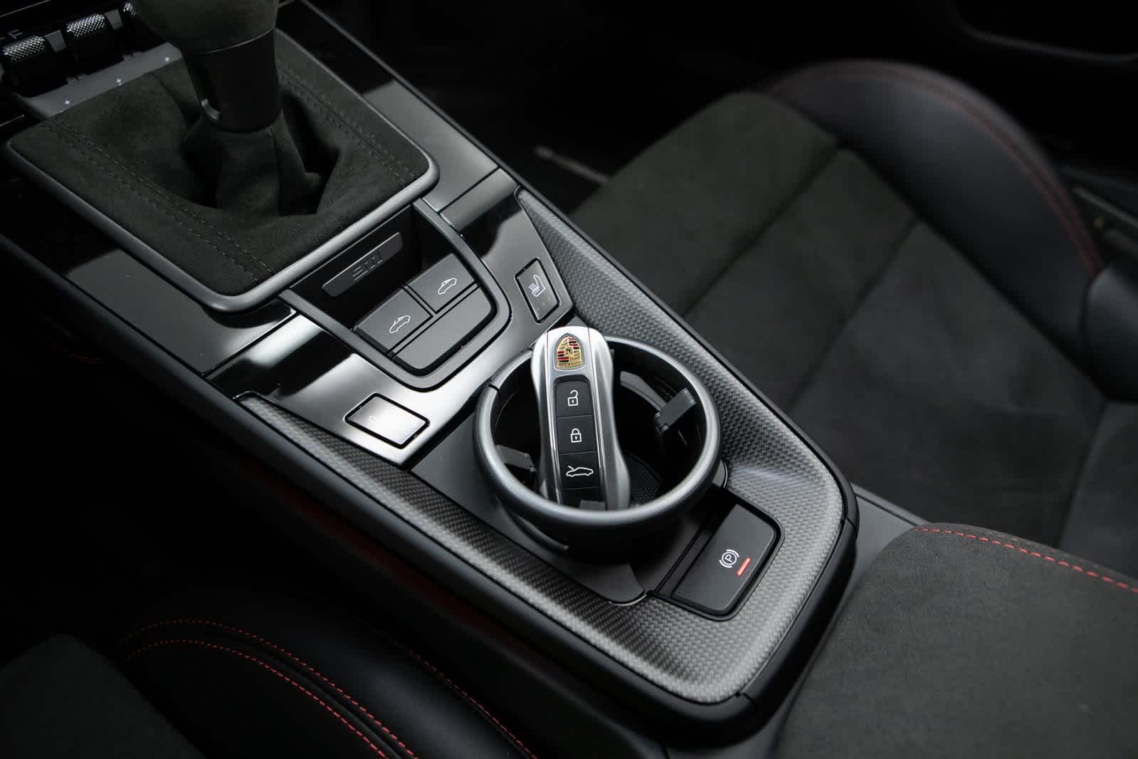 Thumbnail: 2024 Porsche 911 - 24