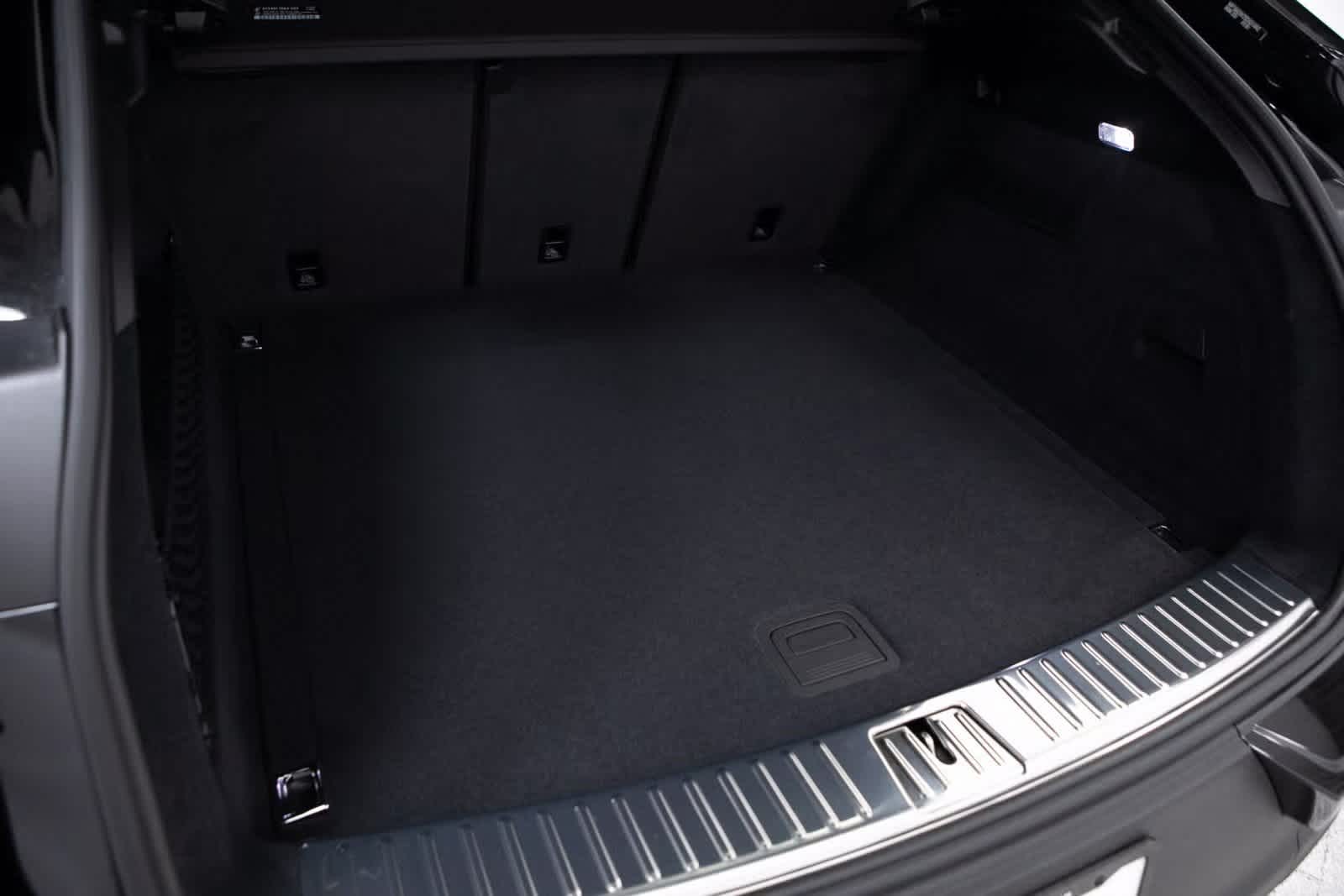 Thumbnail: 2025 Porsche Cayenne - 31