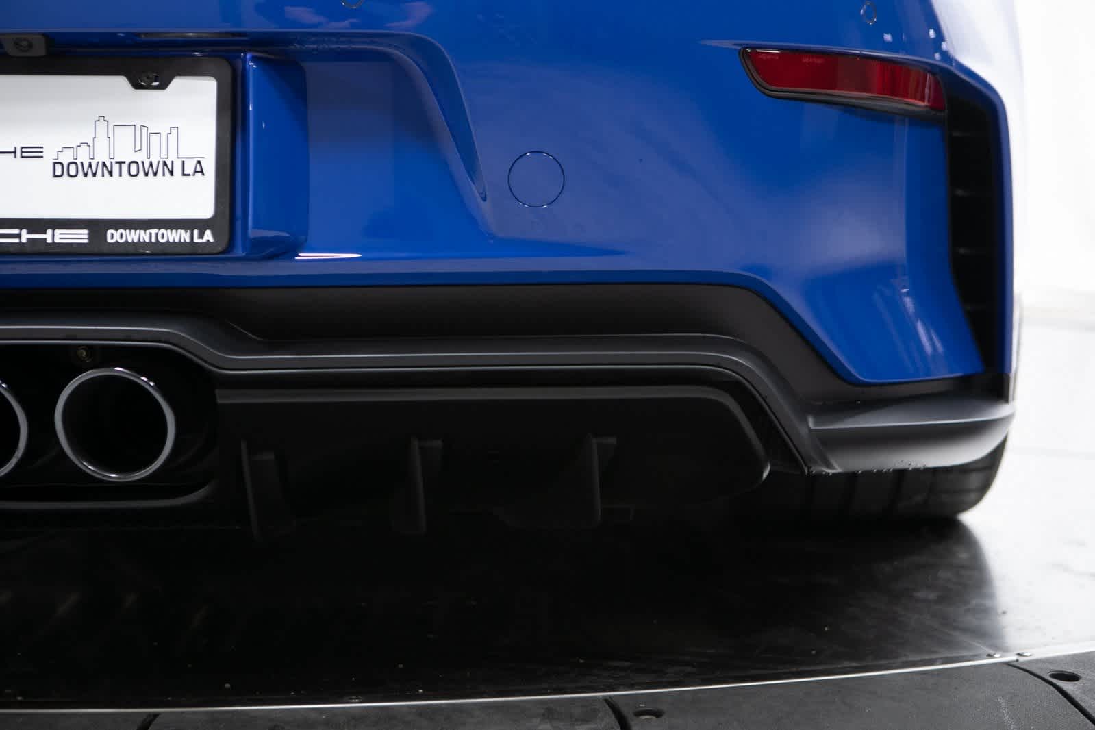 Thumbnail: 2025 Porsche 911 - 35