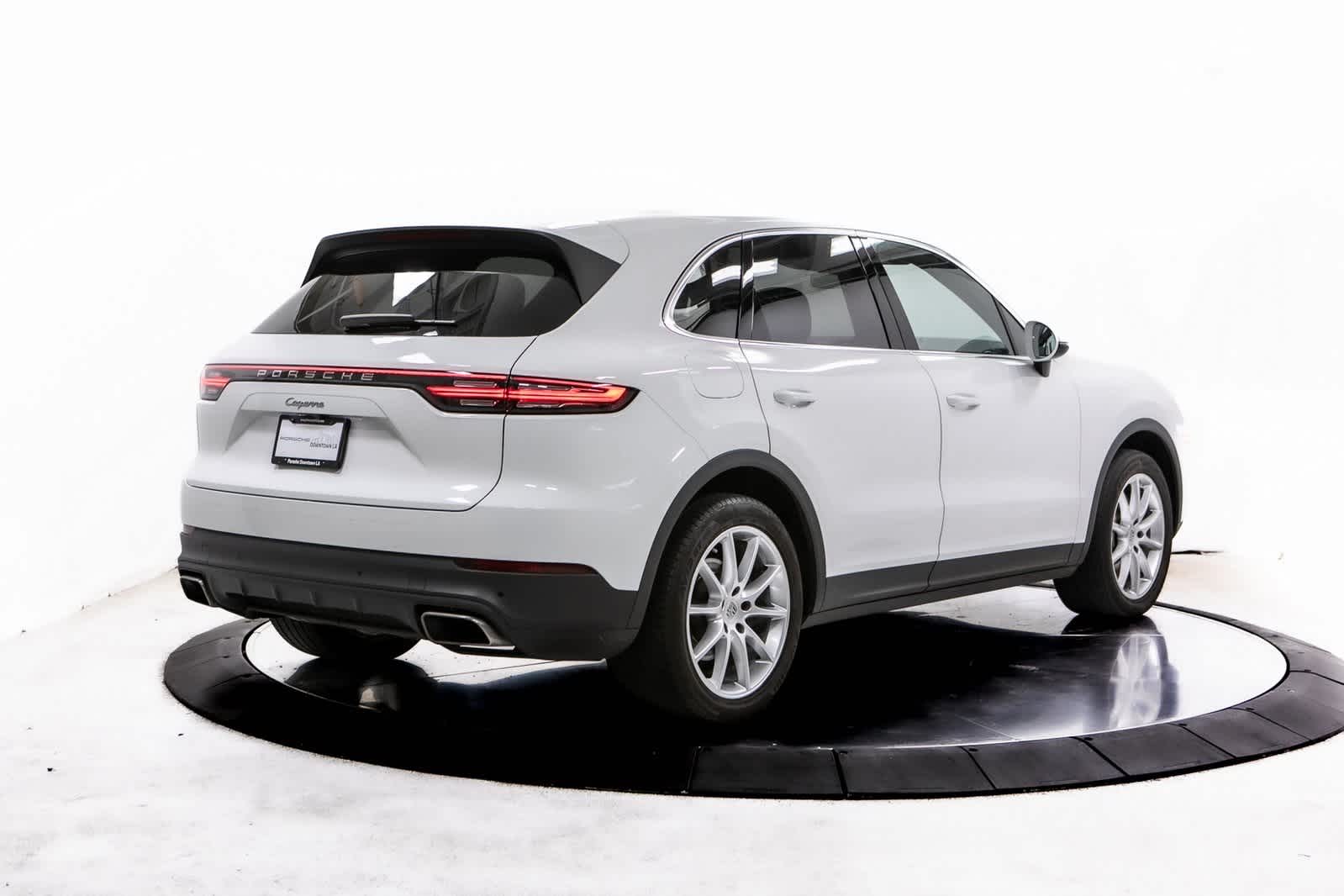Thumbnail: 2022 Porsche Cayenne - 7