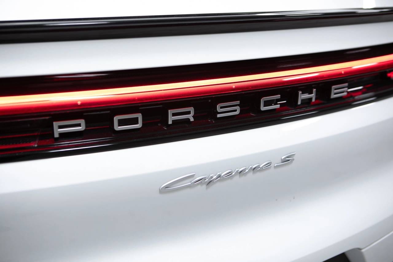 Thumbnail: 2026 Porsche  - 15