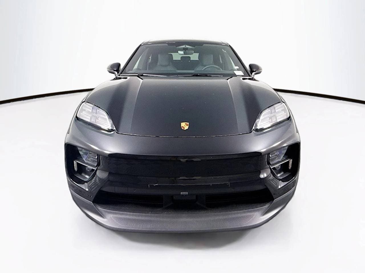 Thumbnail: 2025 Porsche Macan - 6
