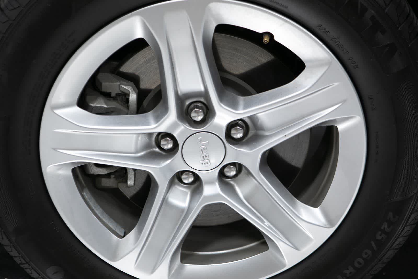 Thumbnail: 2023 Jeep Compass - 12