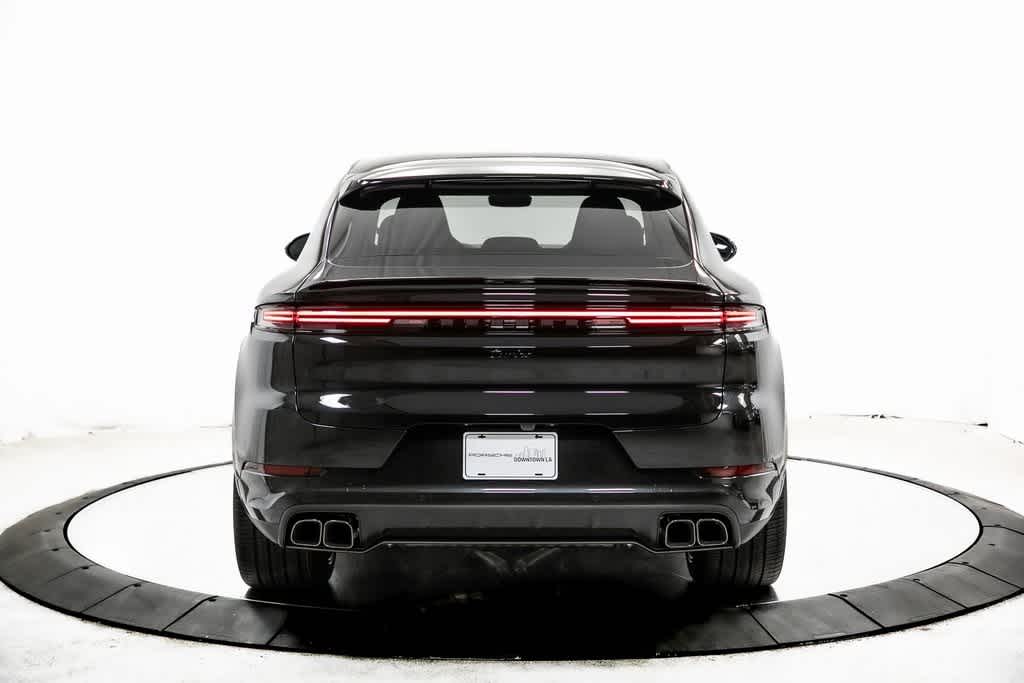 Thumbnail: 2025 Porsche  - 6
