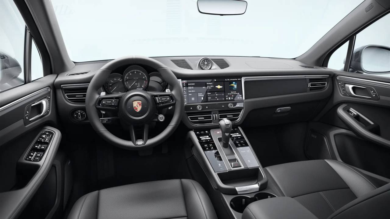 Thumbnail: 2026 Porsche Macan - 10