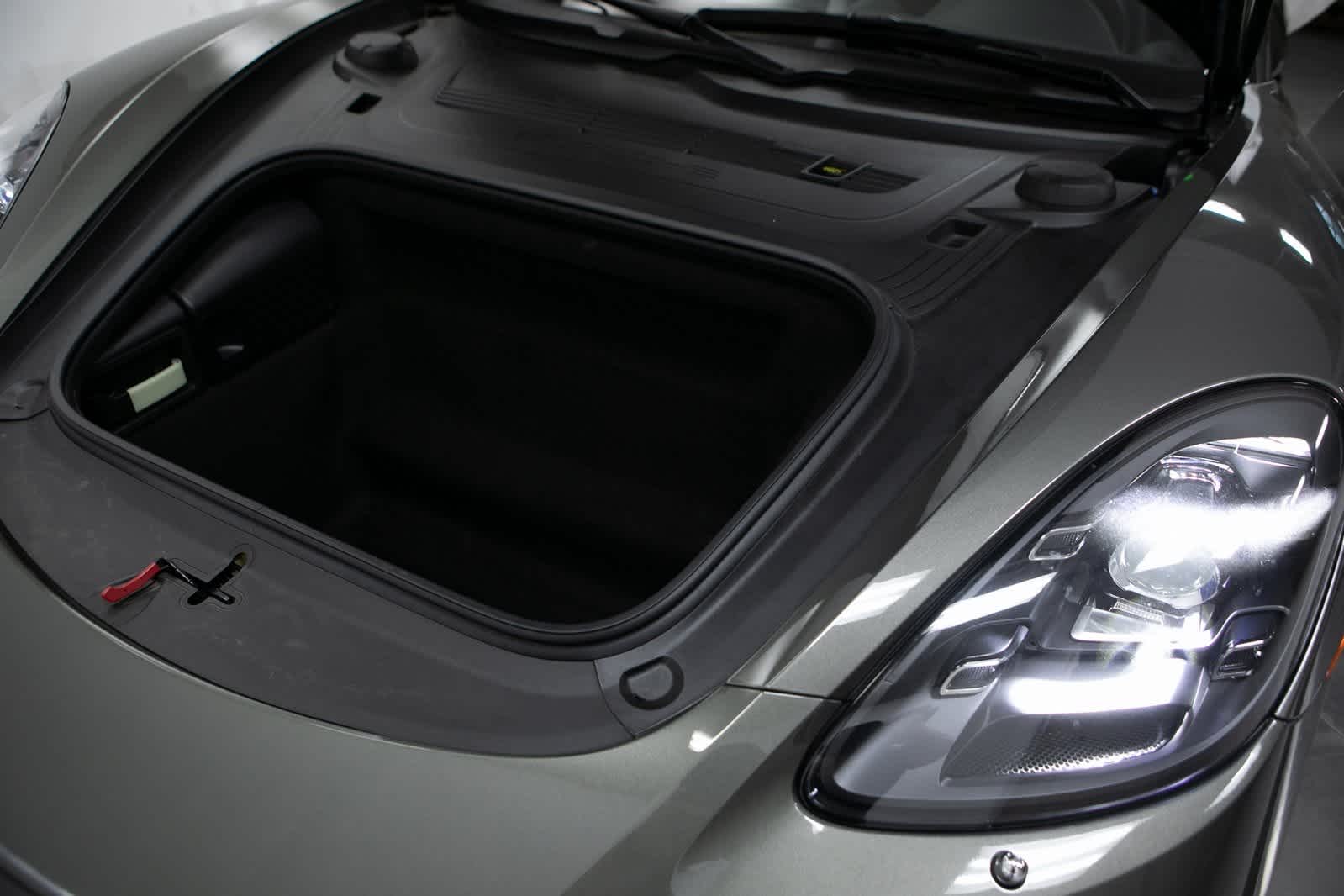 Thumbnail: 2024 Porsche 718 Cayman - 28