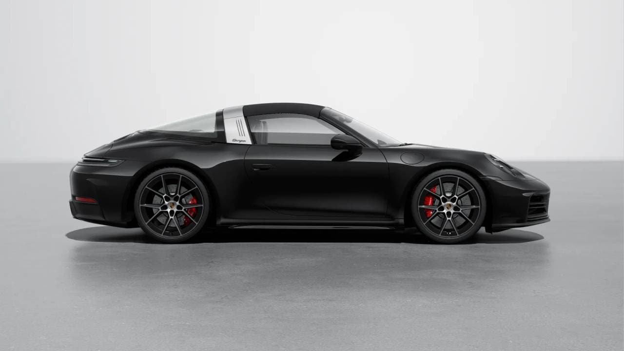 Thumbnail: 2026 Porsche 911 - 11
