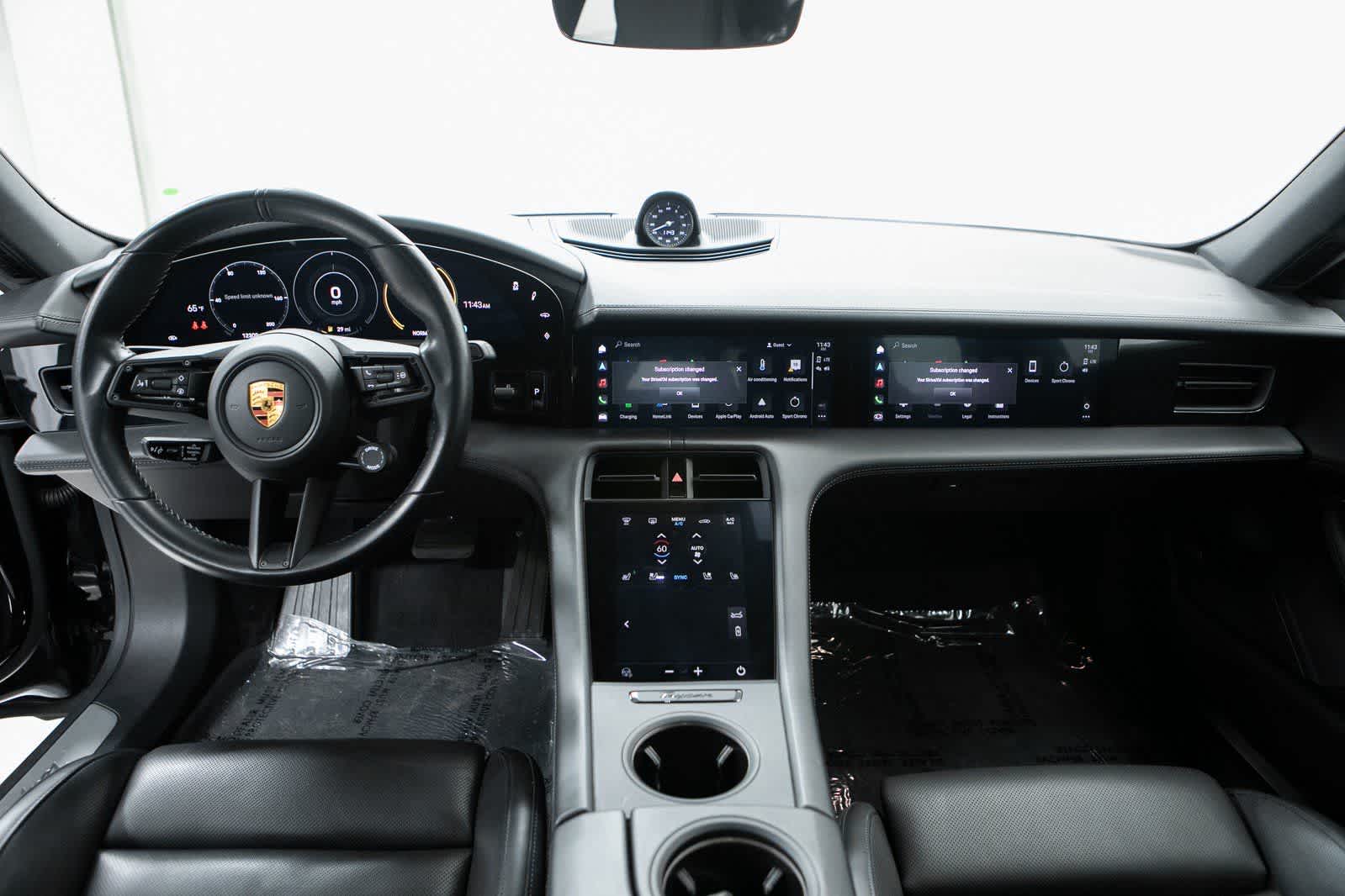 Thumbnail: 2022 Porsche Taycan - 13