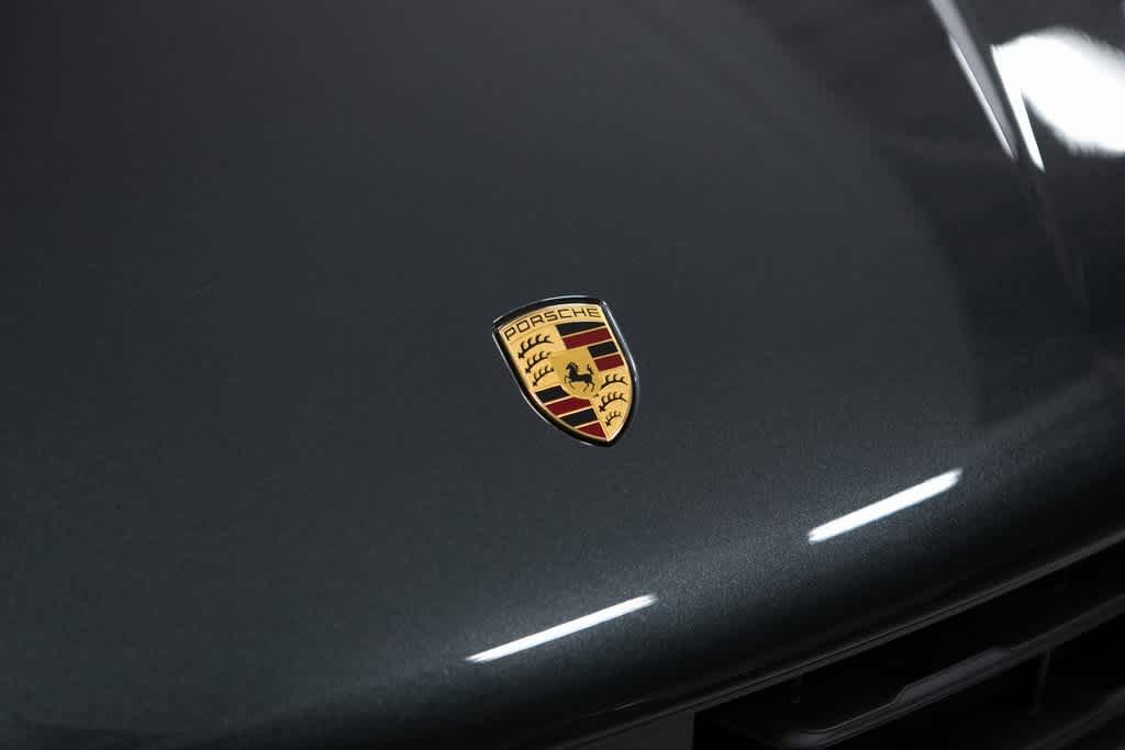 Thumbnail: 2025 Porsche Macan - 19
