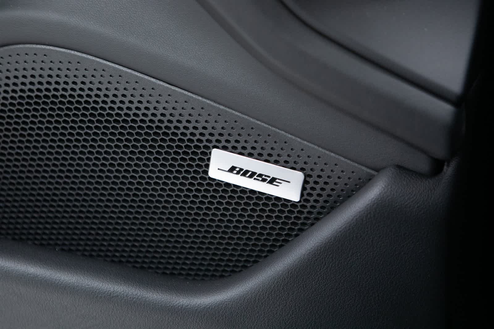 Thumbnail: 2022 Porsche Taycan - 27