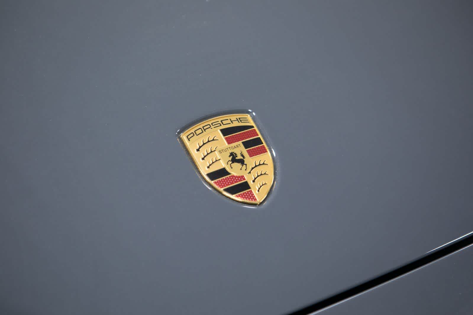 Thumbnail: 2025 Porsche 911 - 31