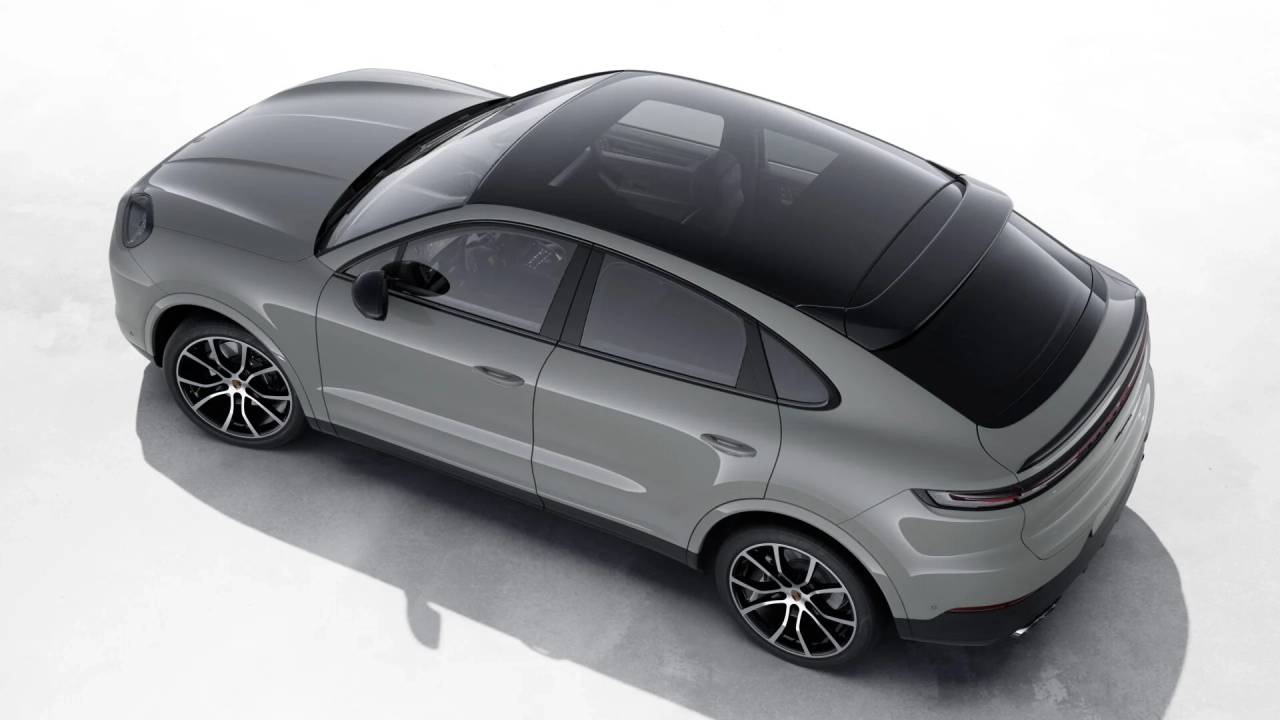 2026 Porsche Cayenne Coupe photo 4