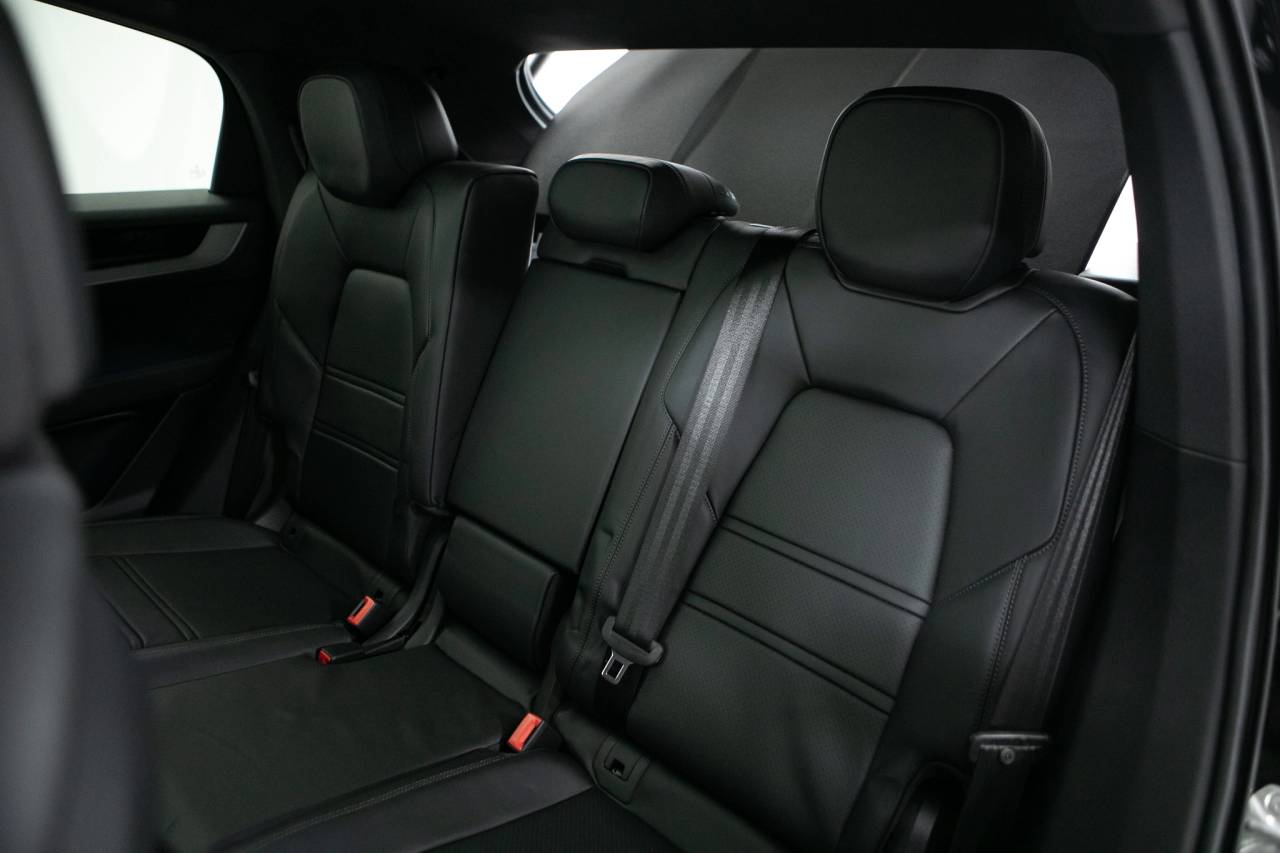 Thumbnail: 2026 Porsche  - 39