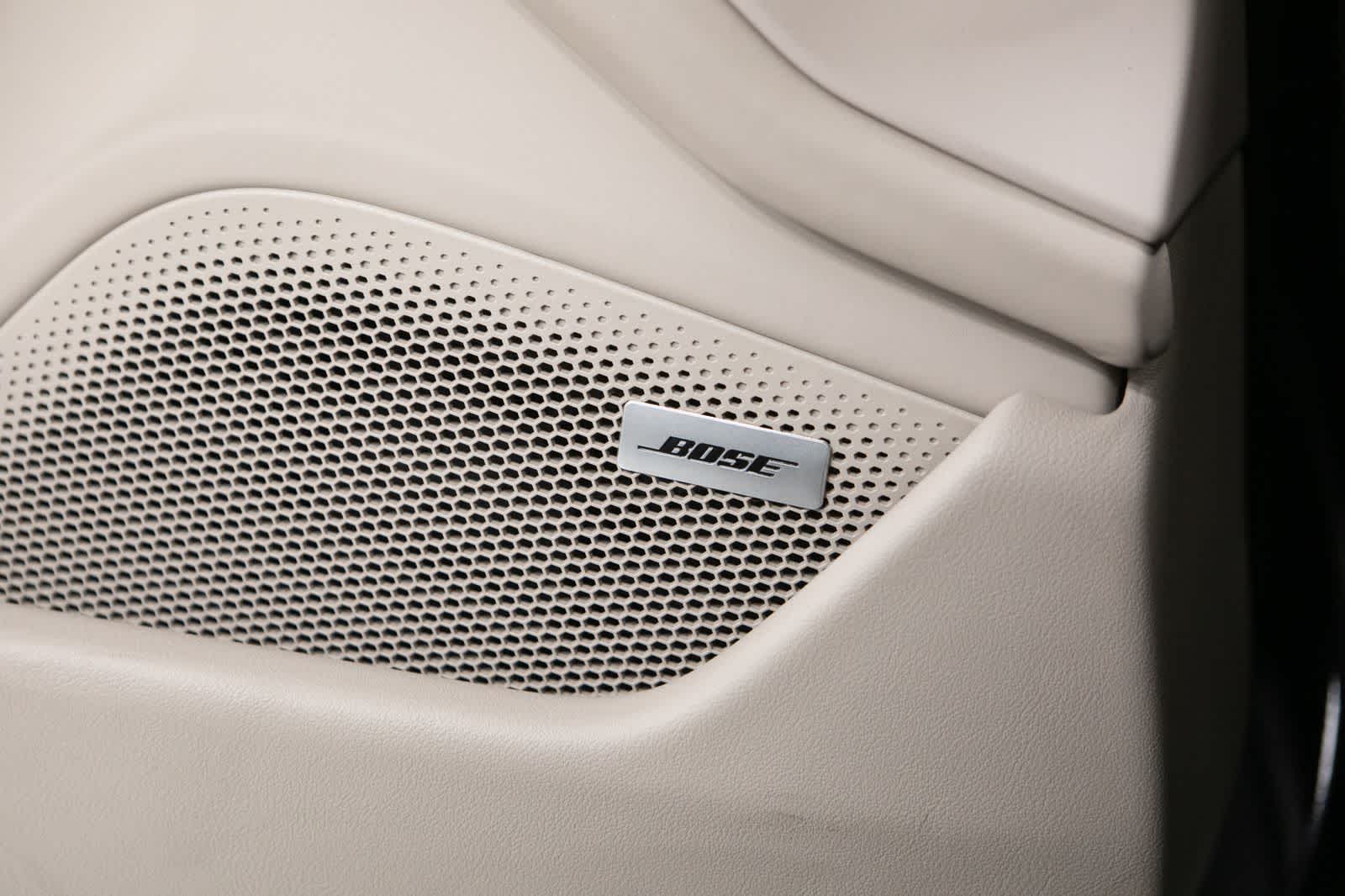 Thumbnail: 2024 Porsche Taycan - 34