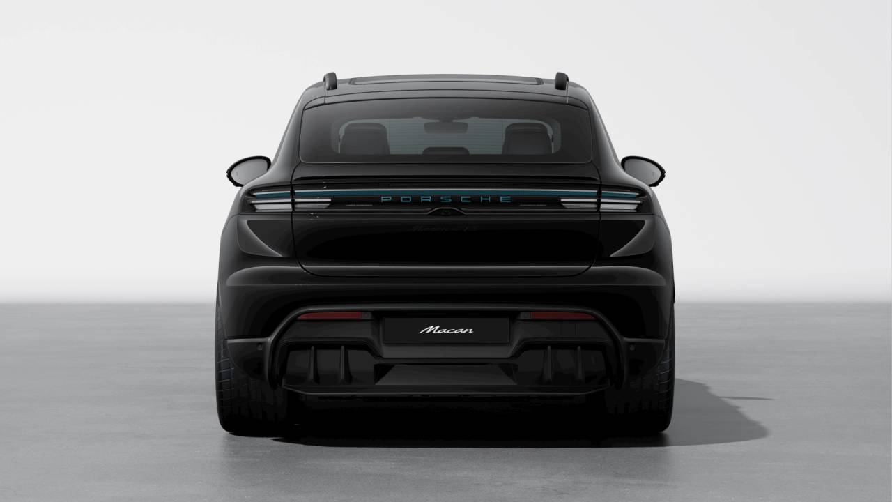 Thumbnail: 2026 Porsche Macan - 7