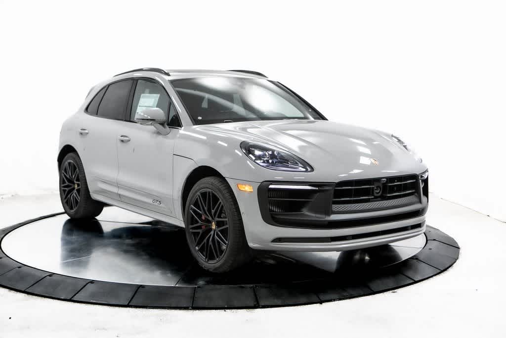 Thumbnail: 2025 Porsche Macan - 9